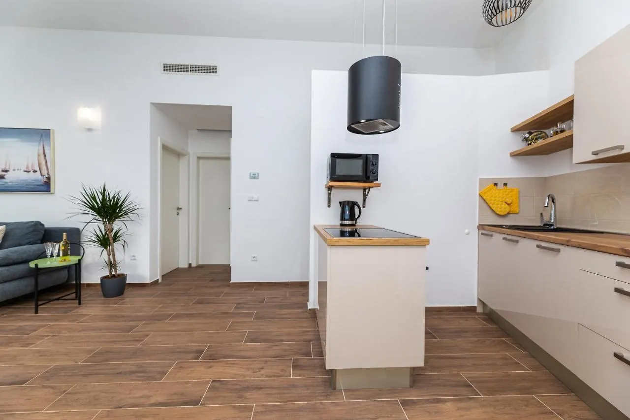 Apartment Nada 1 Malinska Croatia